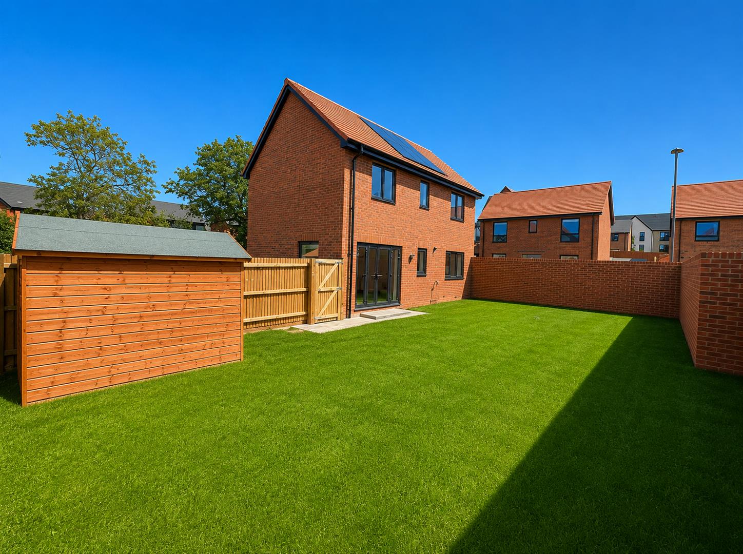 3 bed property in Sarda Grove, Milton Keynes